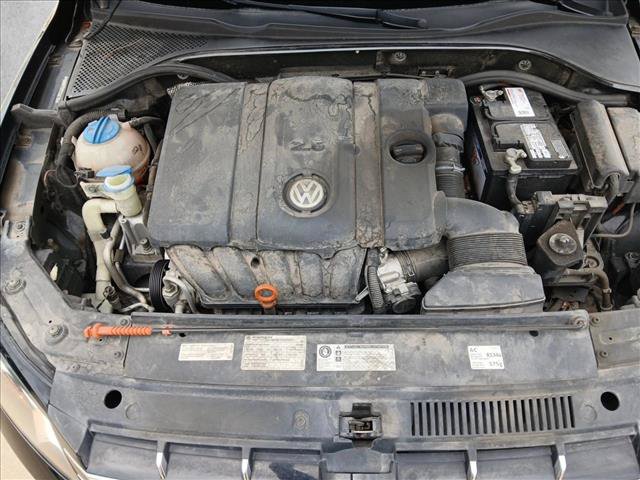 Used 2012 Volkswagen Passat 2.5 SEL FWD image 23