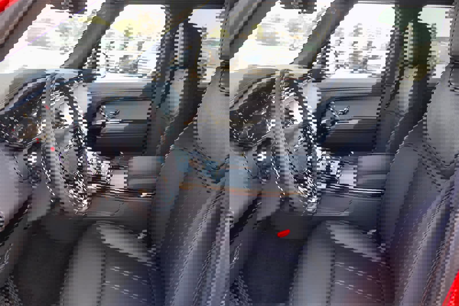 New 2025 Land Rover Range Rover Sport SE image 20