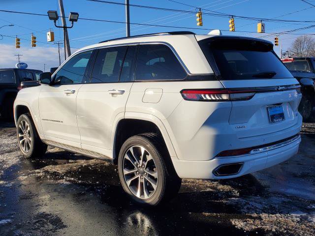 Used 2022 Jeep Grand Cherokee Overland w/ Adv Protech Group III AWD/4WD image 5