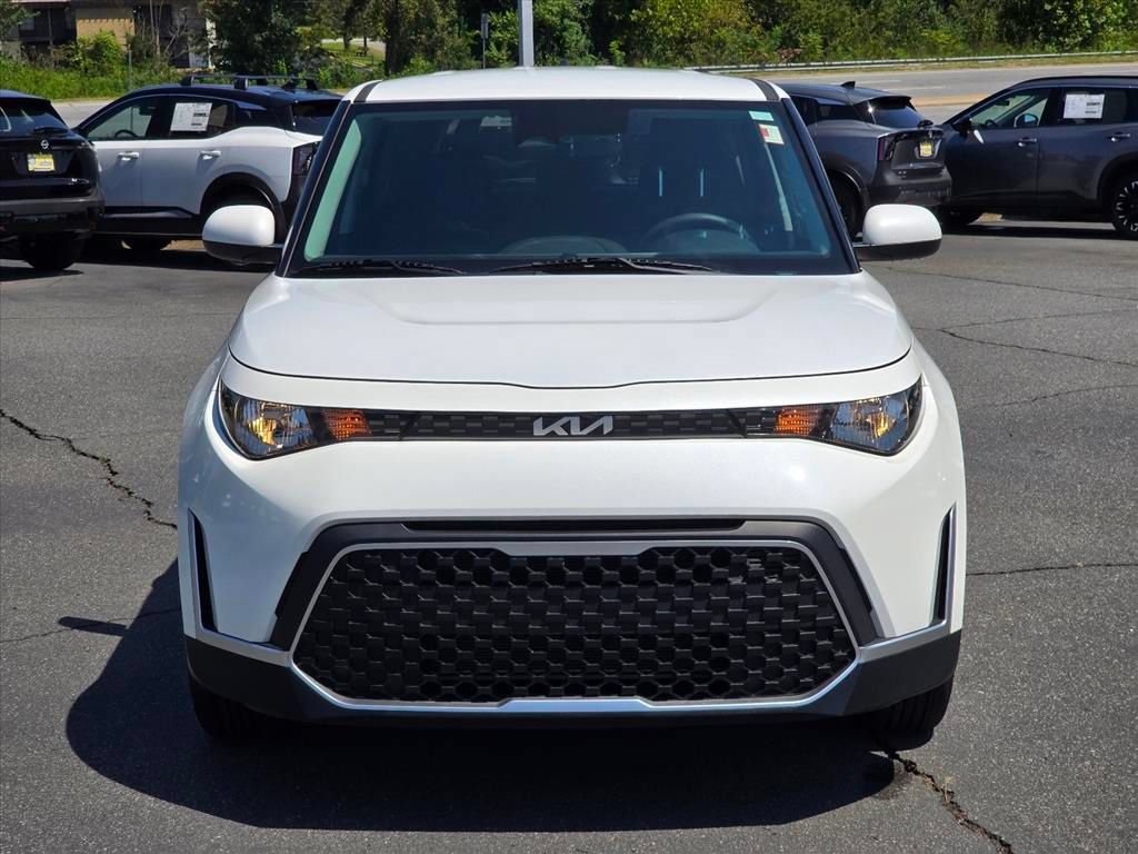Used 2024 Kia Soul LX FWD image 22