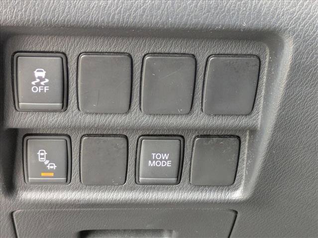 Used 2019 Nissan Pathfinder SV FWD image 11