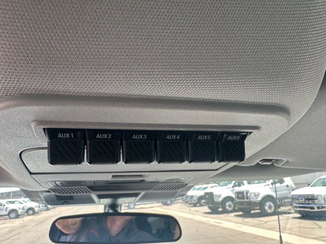 New 2025 Ford F350 XL w/ XL Chrome Package image 19