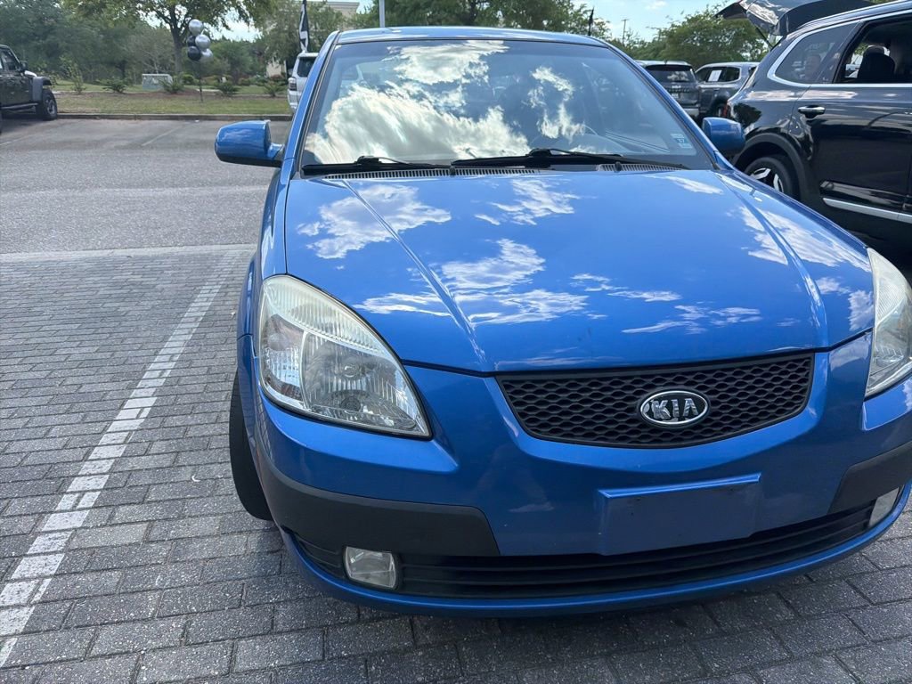 Used 2009 Kia Rio SX w/ PWR Pkg FWD image 7