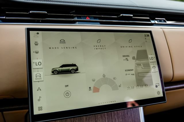 New 2026 Land Rover Range Rover SE AWD/4WD image 39