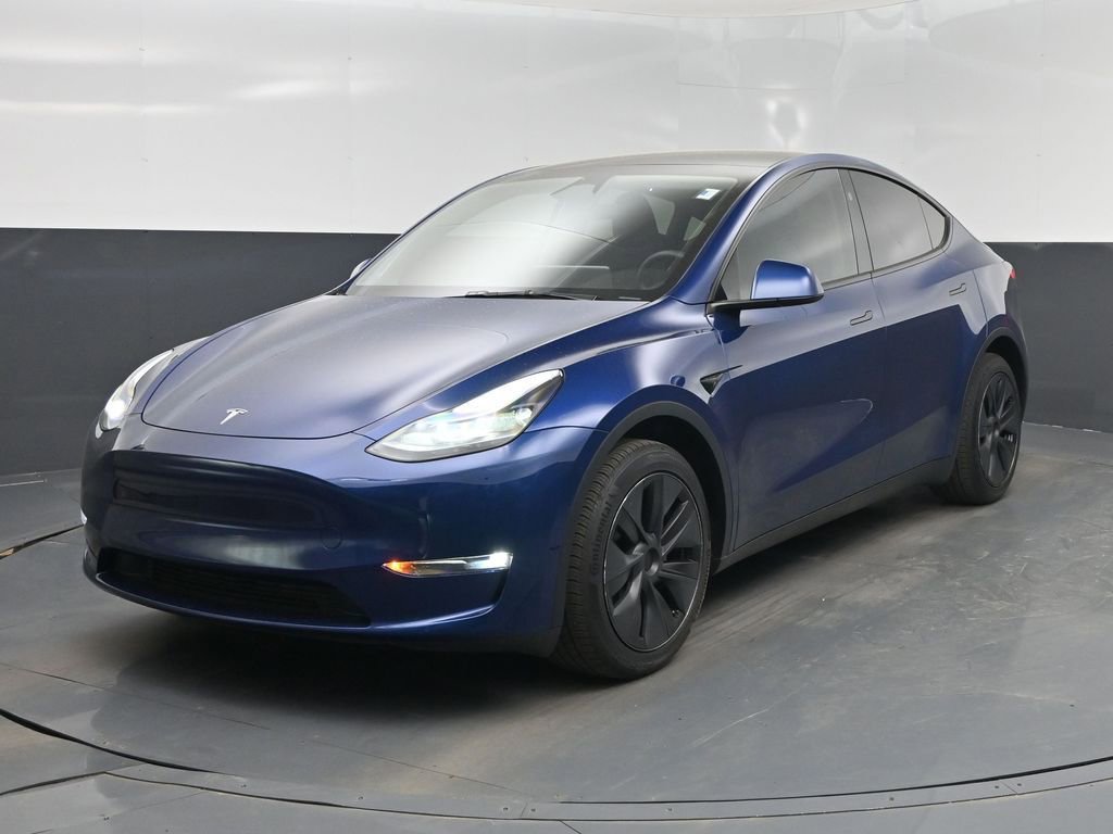 Used 2025 Tesla Model Y Long Range image 22
