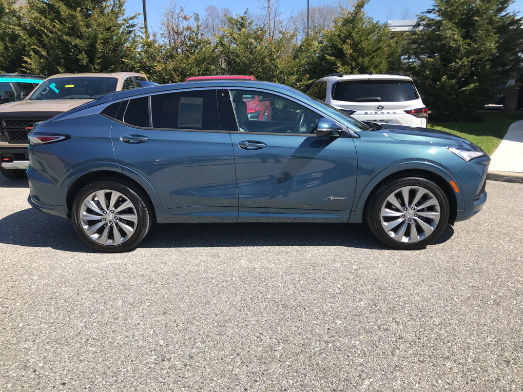 Used 2024 Buick Envista Avenir image 9