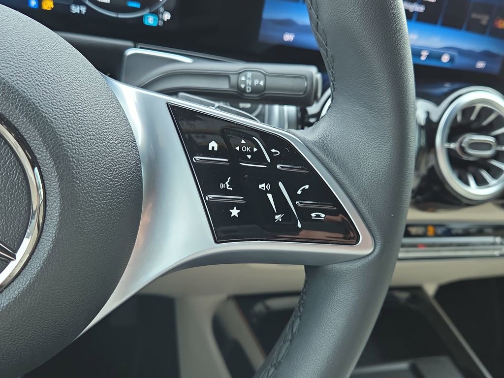 Certified 2026 Mercedes-Benz GLB 250 GLB 250 image 21