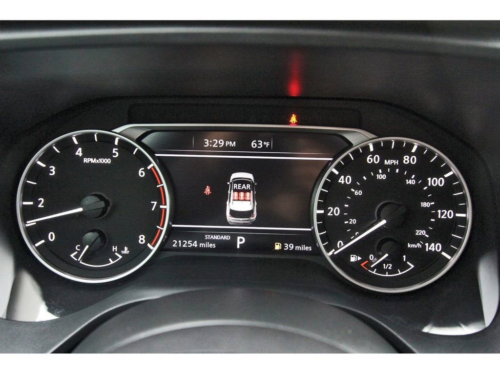 Used 2023 Nissan Rogue SL image 18