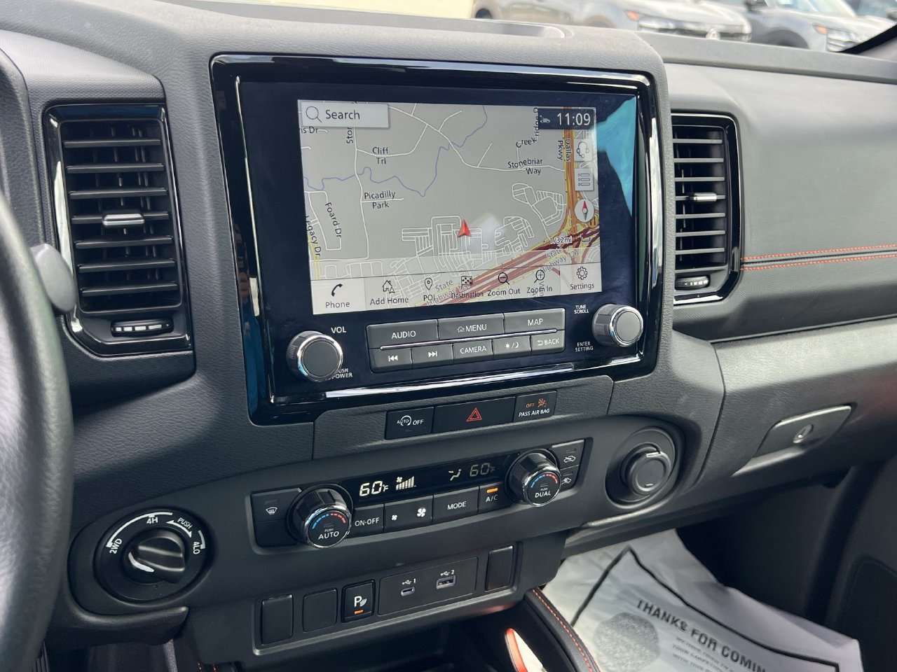 Used 2024 Nissan Frontier PRO-4X w/ Technology Package AWD/4WD image 18