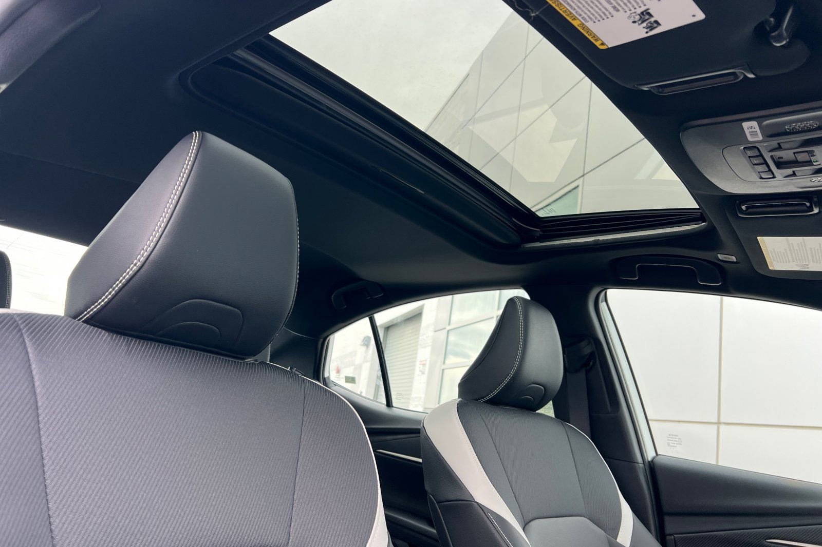 New 2026 Toyota Camry Hybrid w/ Multimedia Upgrade Package image 13