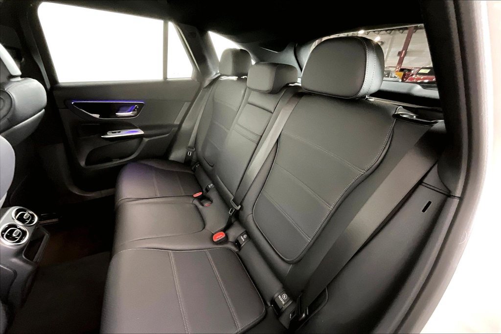 Certified 2025 Mercedes-Benz GLC 300 4MATIC image 18