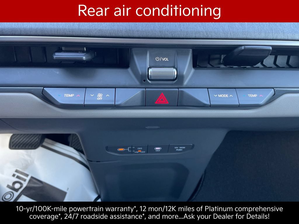 Certified 2024 Kia EV9 Wind AWD/4WD image 16