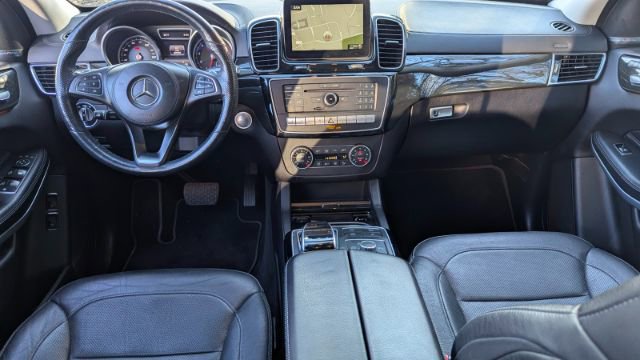 Used 2017 Mercedes-Benz GLS 550 4MATIC image 24