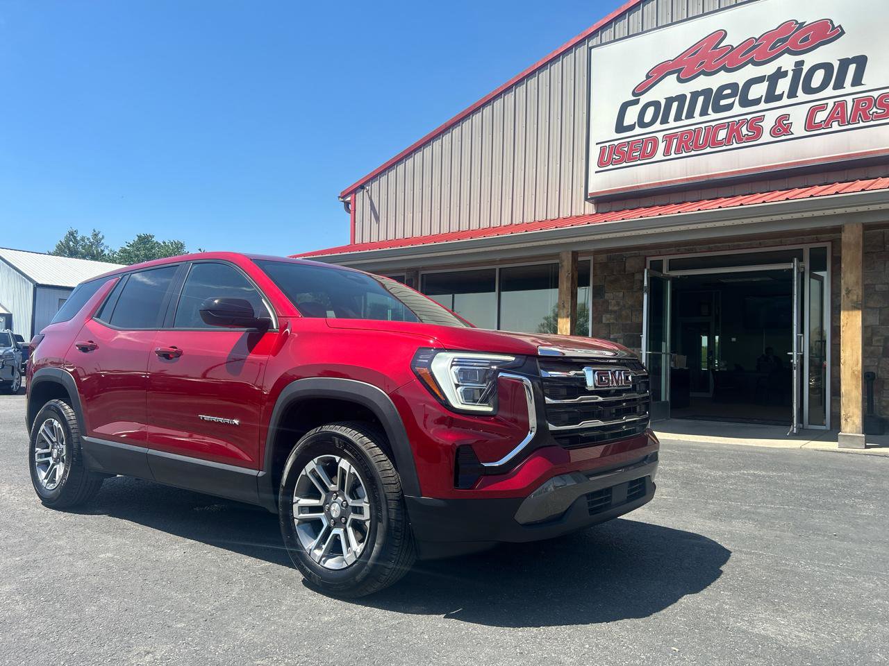 Used 2026 GMC Terrain Elevation w/ LPO, Floor Liner Package AWD/4WD image 1