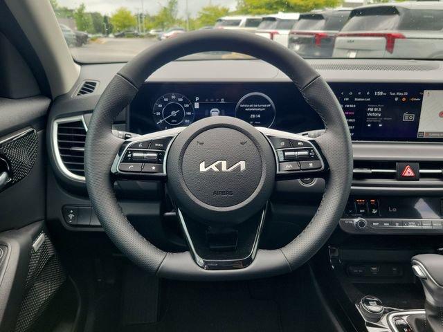 New 2026 Kia Seltos SX w/ SX Sunroof Package AWD/4WD image 11