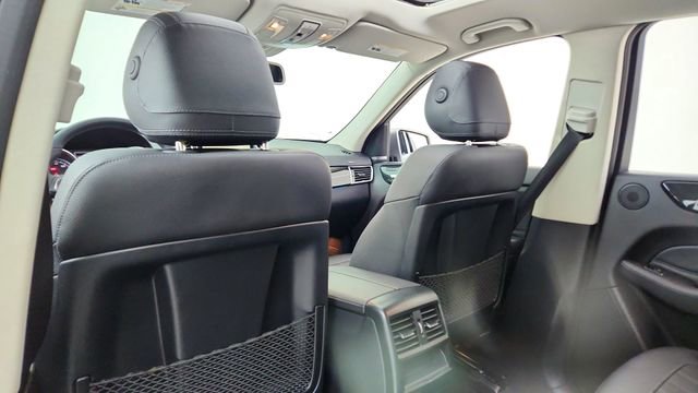 Used 2017 Mercedes-Benz GLS 450 4MATIC image 35