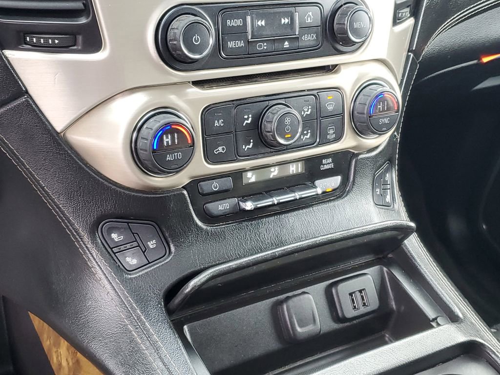 Used 2015 GMC Yukon Denali w/ Premium Package image 23