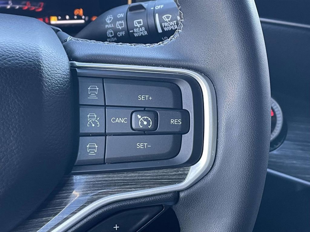 Used 2022 Jeep Wagoneer Series III image 31