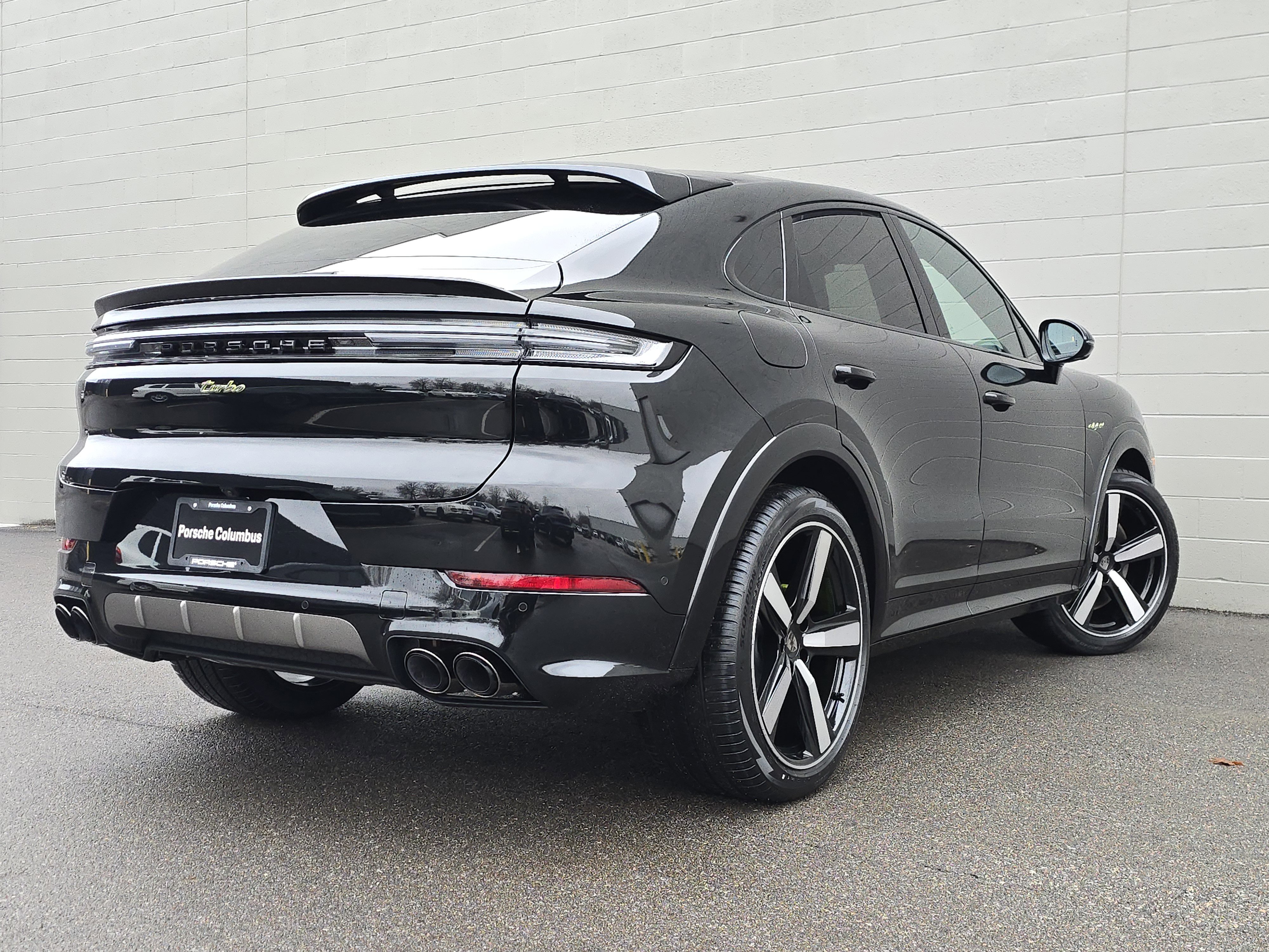 New 2026 Porsche Cayenne Turbo image 9