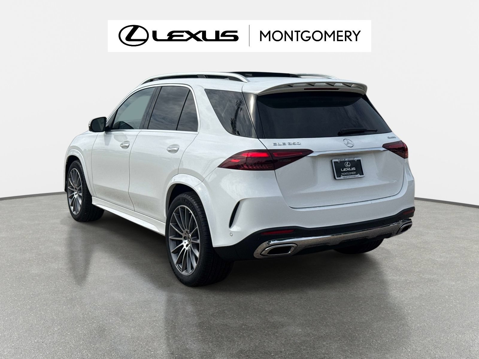 Used 2024 Mercedes-Benz GLE 350 4MATIC image 5