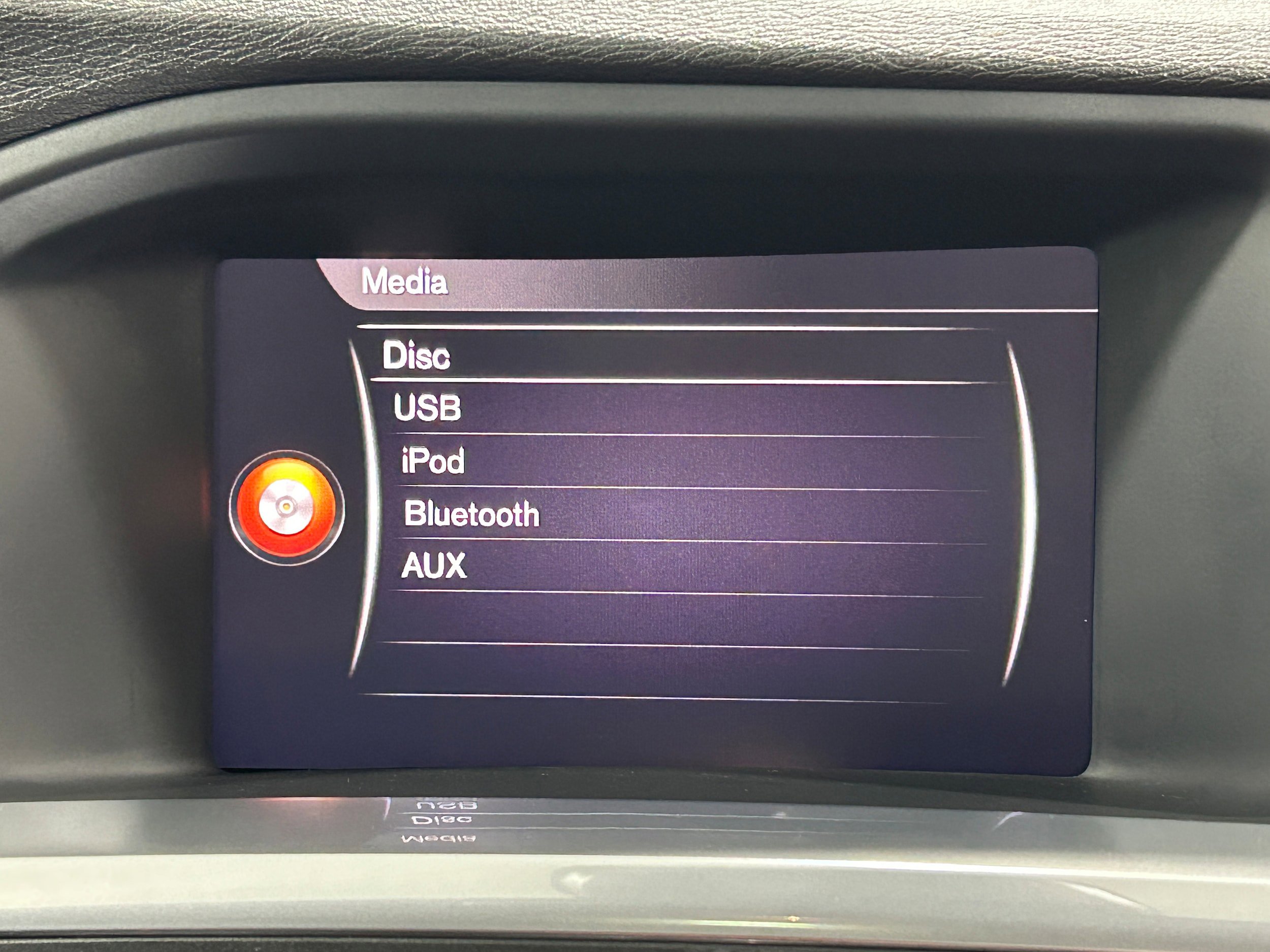 Used 2018 Volvo S60 T5 Dynamic w/ Vision Package image 6