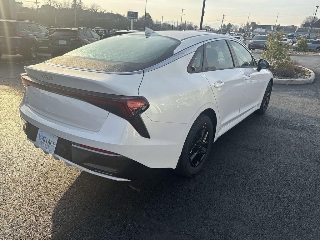 New 2026 Kia K5 LXS FWD image 4