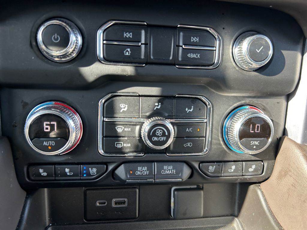 Used 2021 GMC Yukon XL SLT image 24