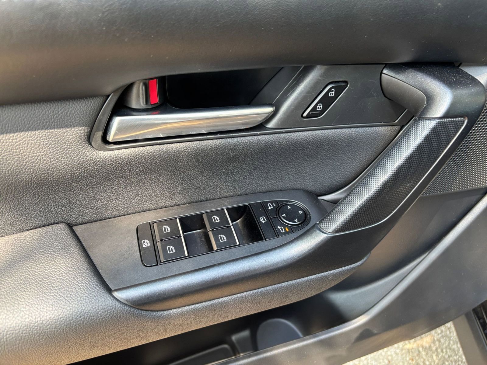 Used 2025 MAZDA CX-50 2.5 Hybrid w/ Premium Plus Pkg image 18