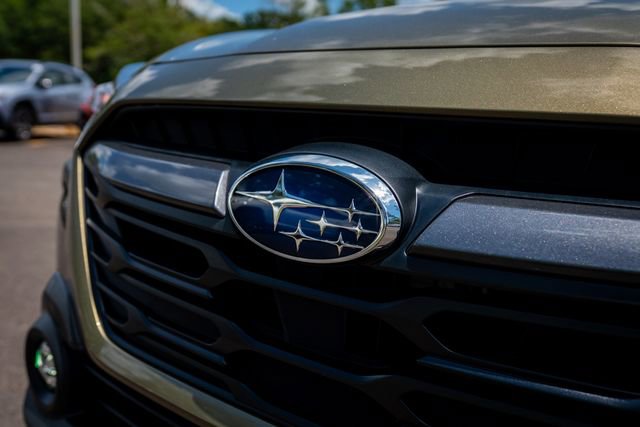 Certified 2025 Subaru Outback Premium image 12