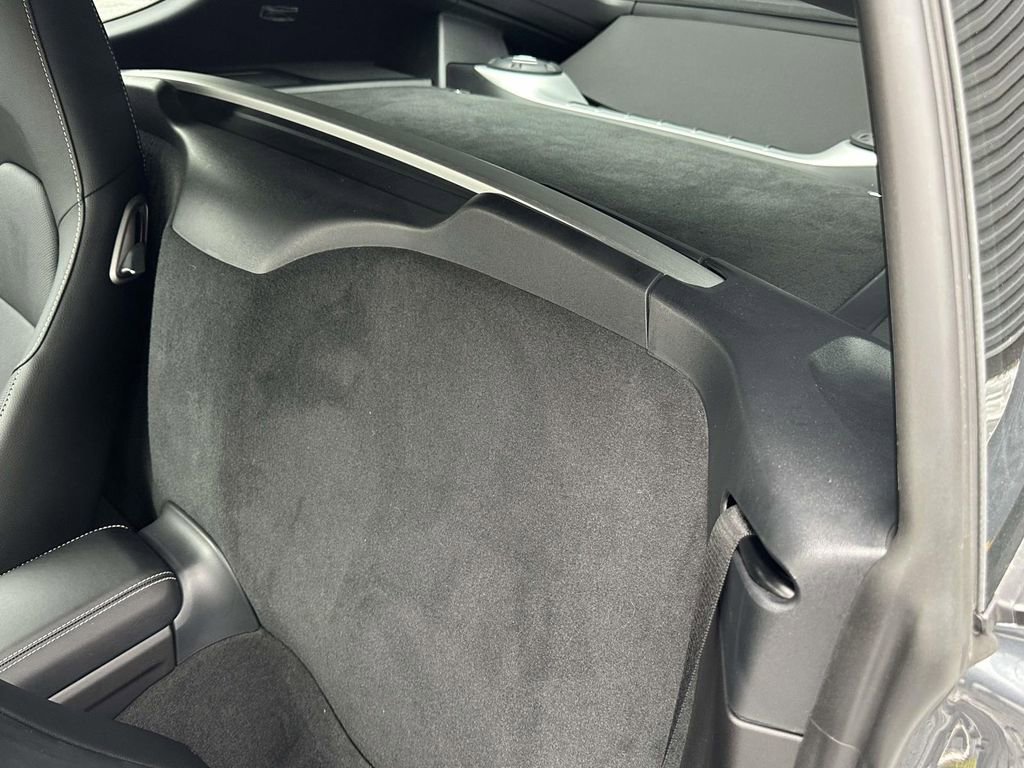 Used 2025 Porsche 718 Cayman RWD image 13