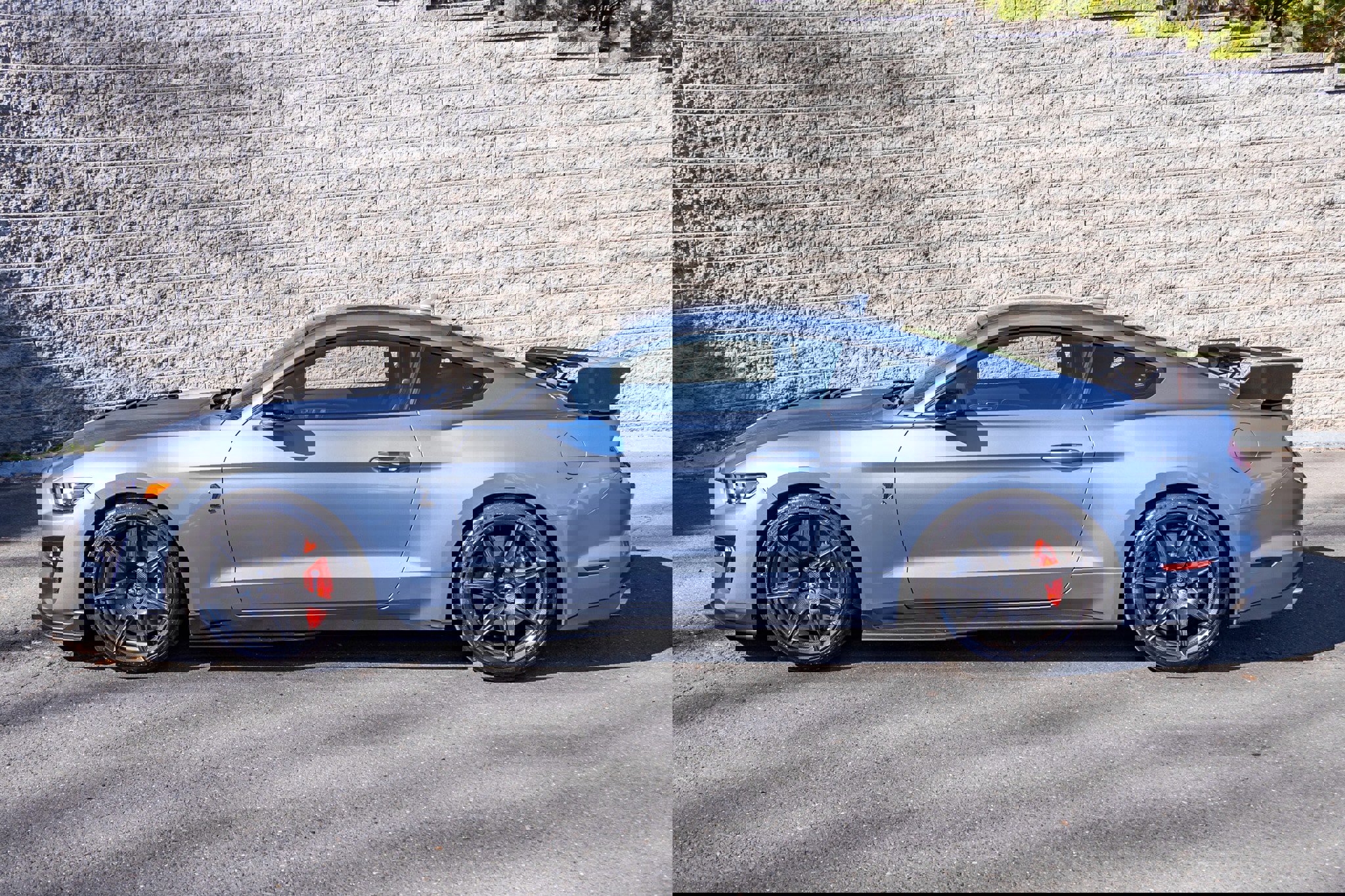 Used 2022 Ford Mustang Shelby GT500 w/ Carbon Fiber Track Pack image 10