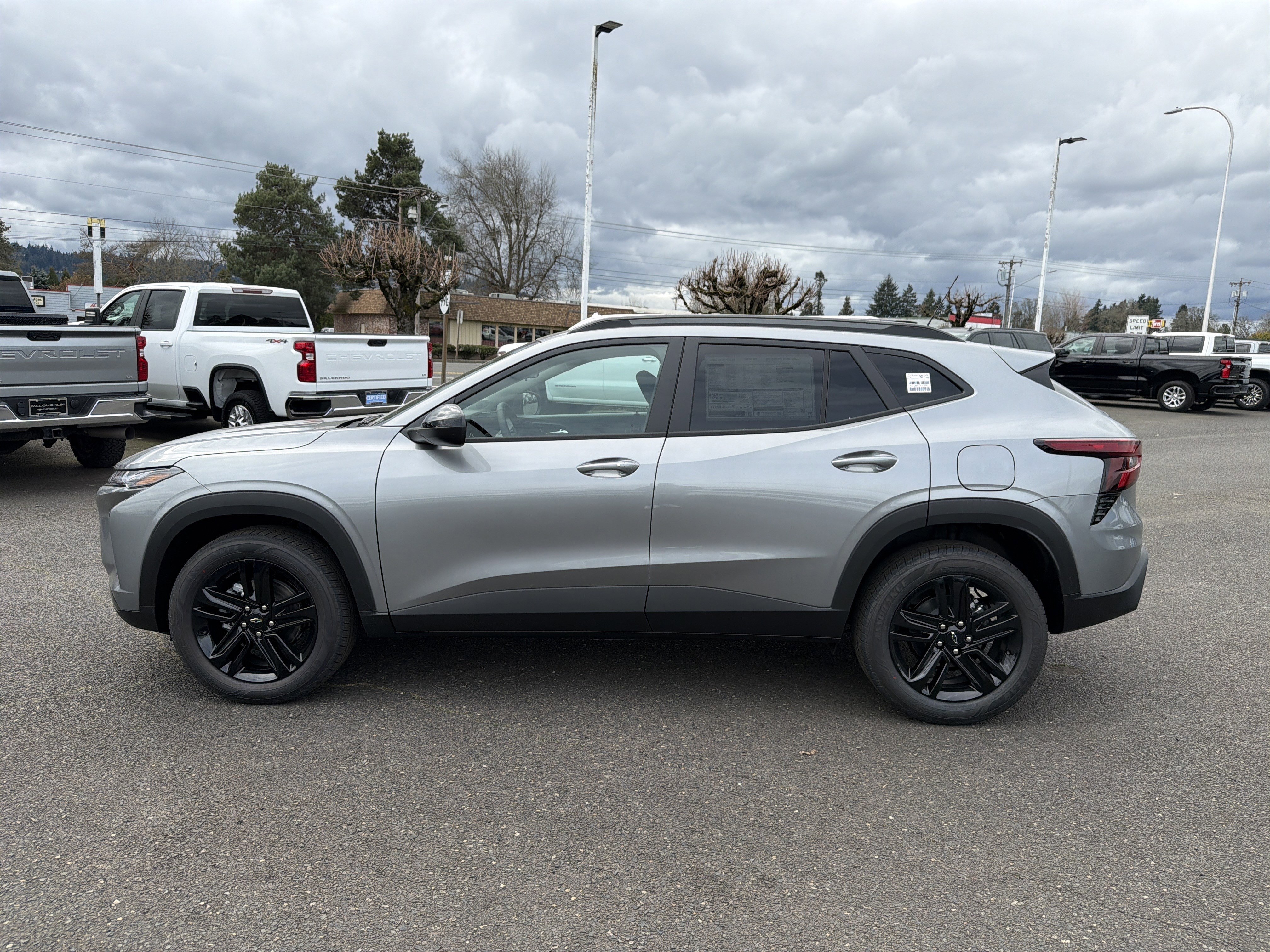 New 2026 Chevrolet Trax ACTIV image 2