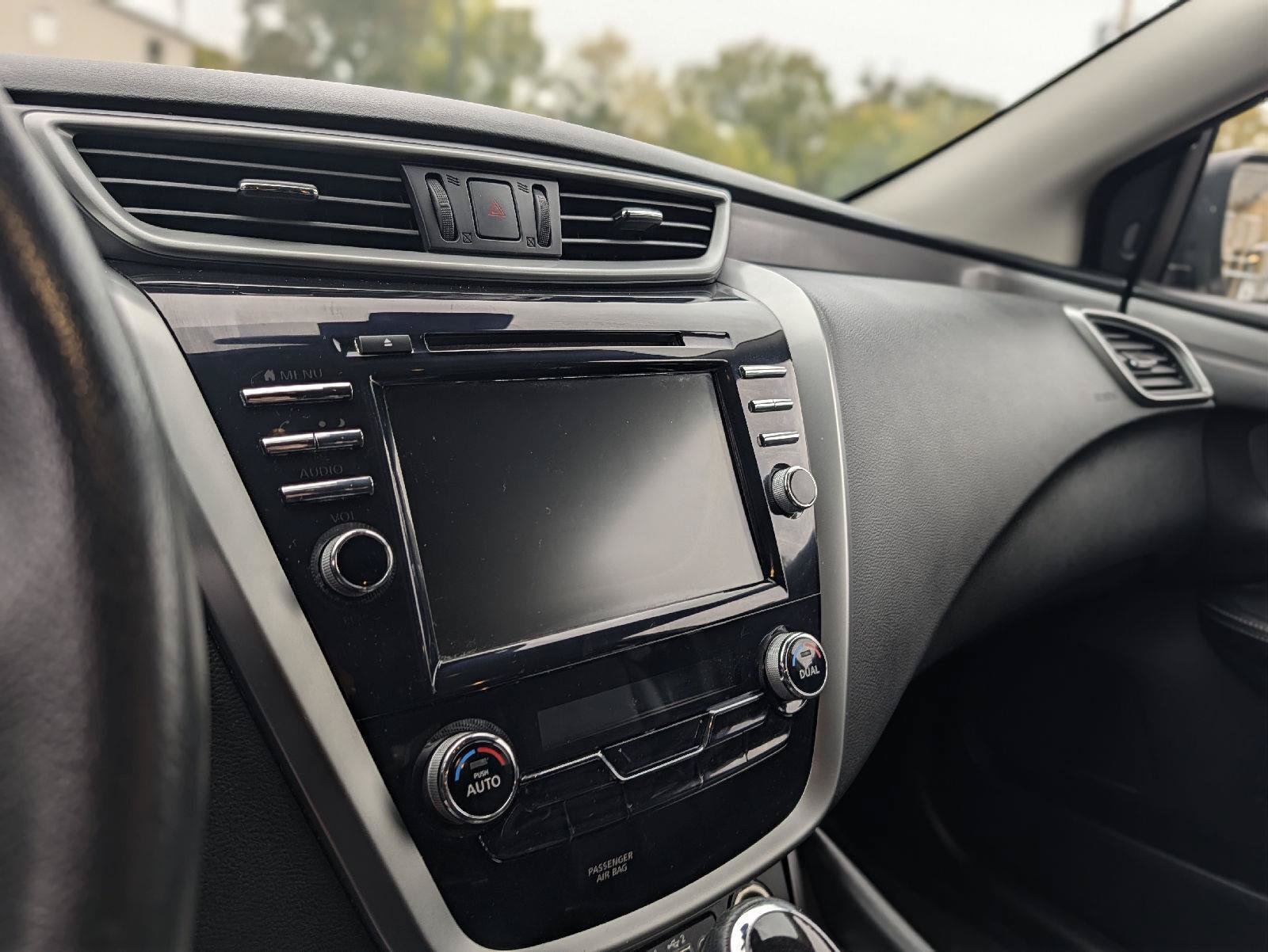 Used 2024 Nissan Murano SV w/ SV Midnight Edition Package AWD/4WD image 19