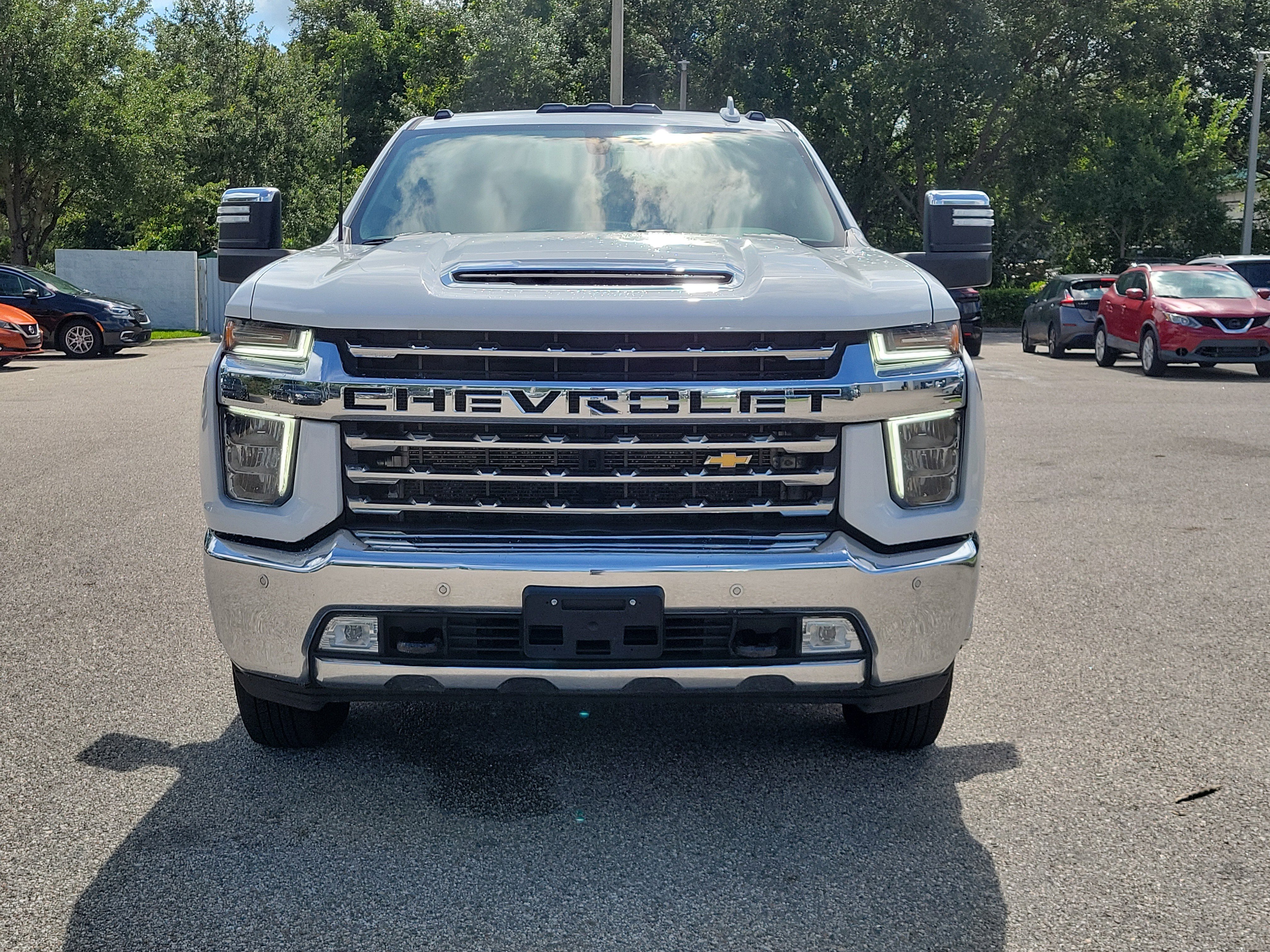 Used 2022 Chevrolet Silverado 3500 LTZ w/ LTZ Plus Package AWD/4WD image 2