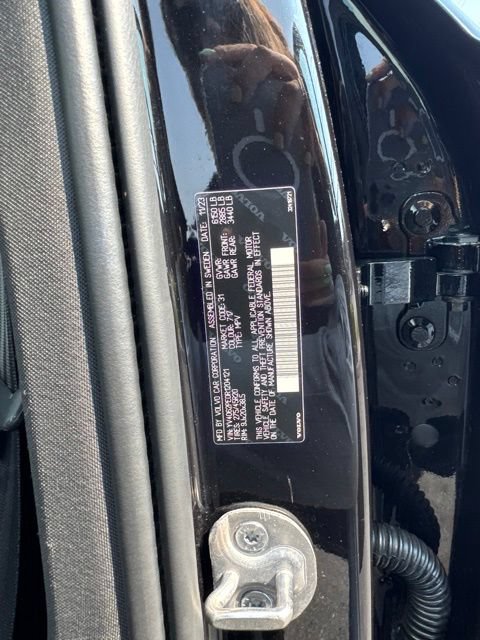 Certified 2024 Volvo XC90 B6 Plus AWD/4WD image 28