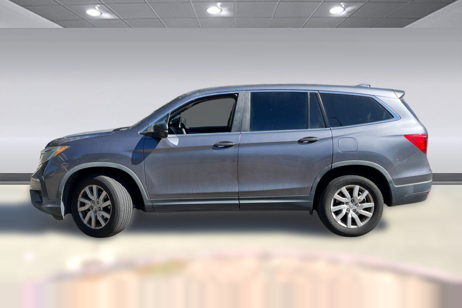 Used 2019 Honda Pilot LX image 2