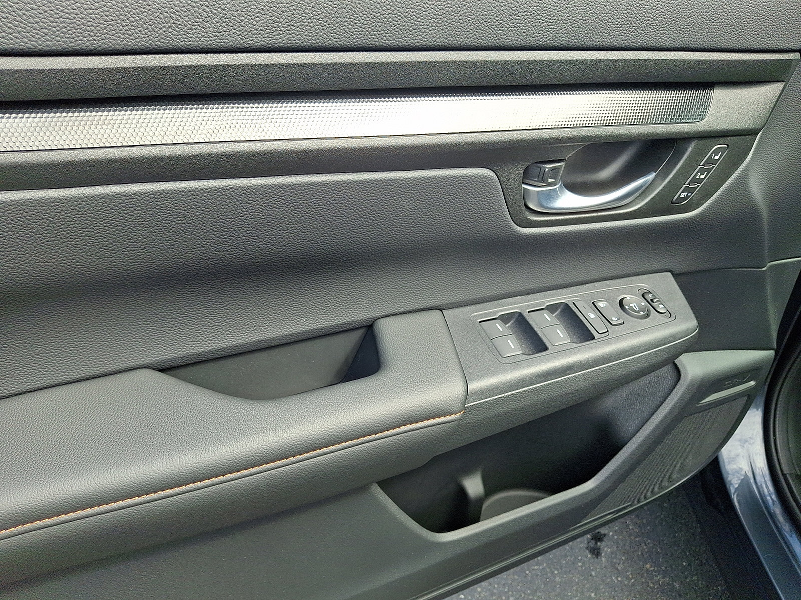 Used 2026 Honda CR-V Sport-L image 12