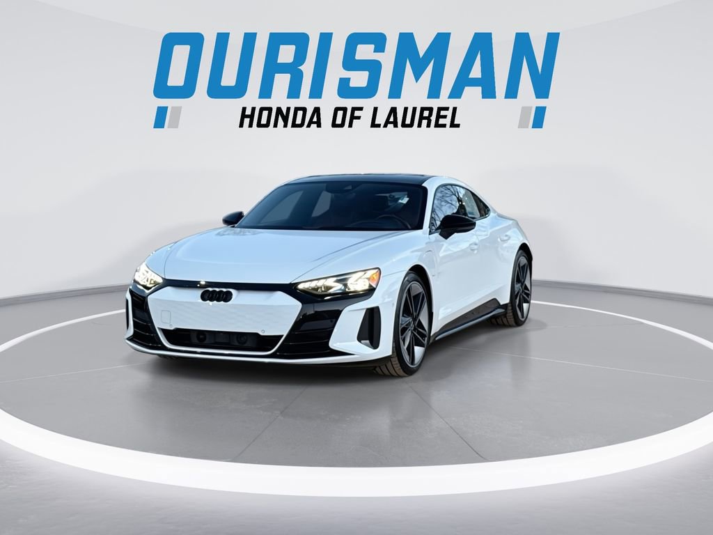 Used 2024 Audi RS e-tron GT w/ Carbon Performance Package AWD/4WD image 4