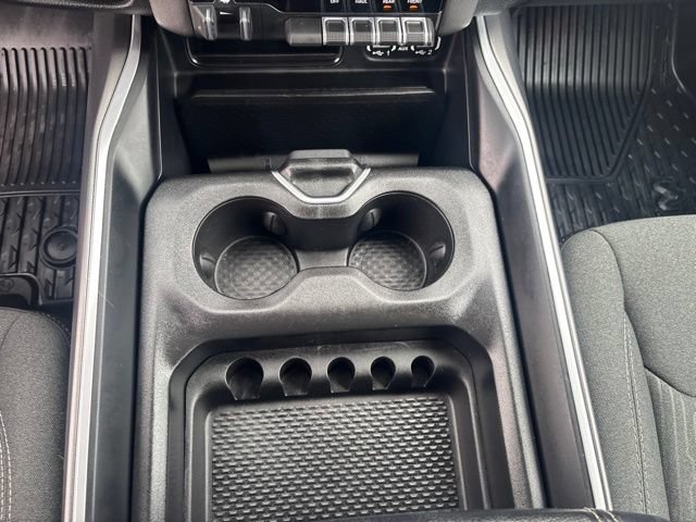 Used 2022 RAM 1500 Big Horn AWD/4WD image 31