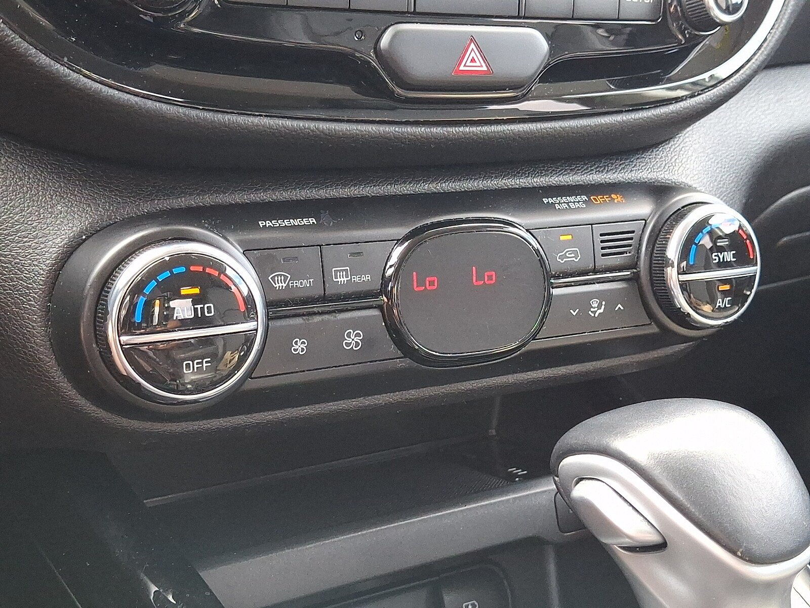 Used 2020 Kia Soul EX FWD image 18
