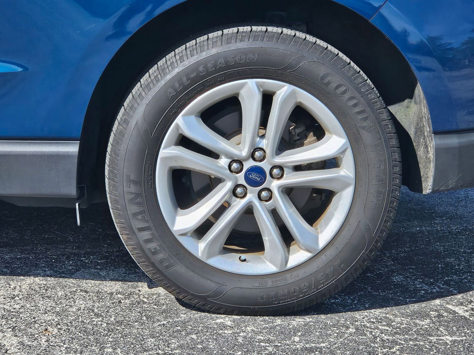Used 2020 Ford Edge SEL w/ Convenience Package FWD image 5