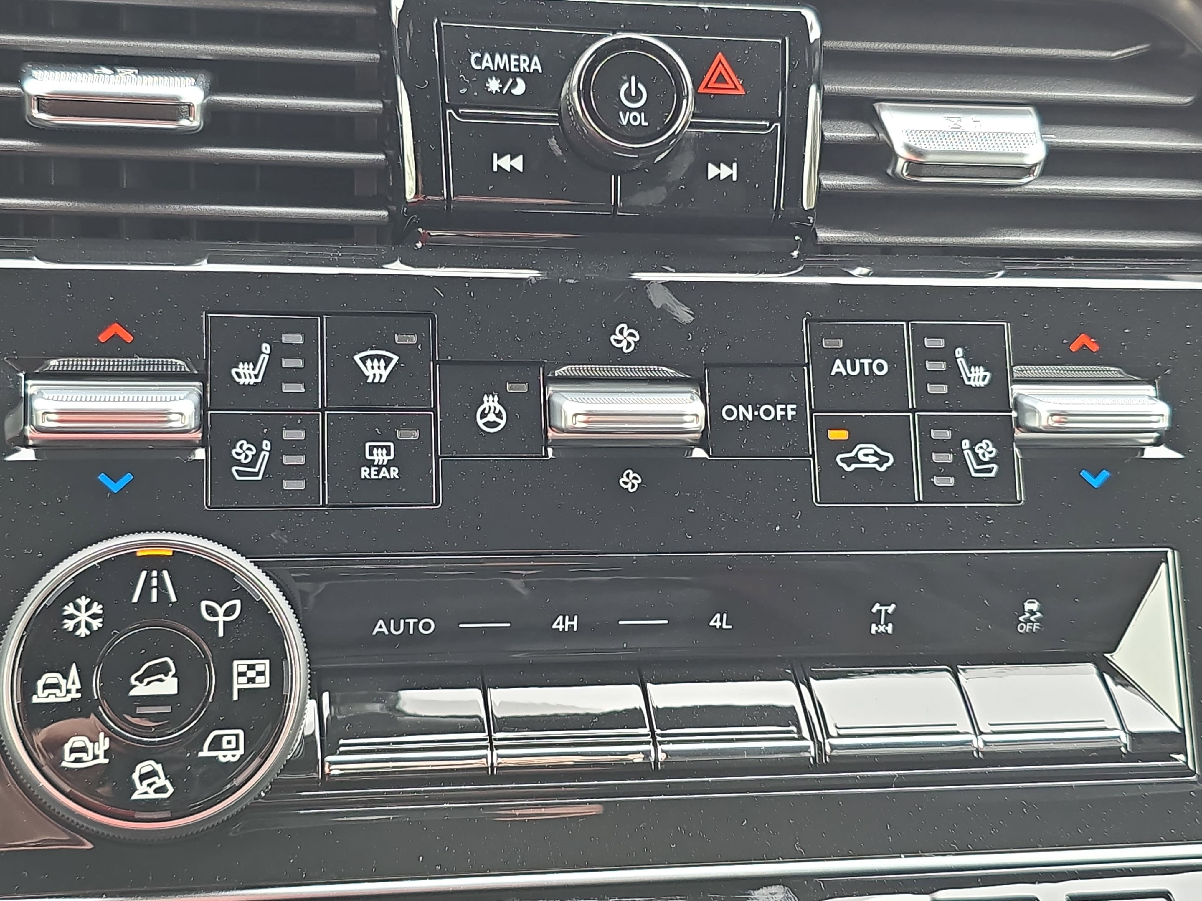 New 2026 Nissan Armada PRO-4X AWD/4WD image 25