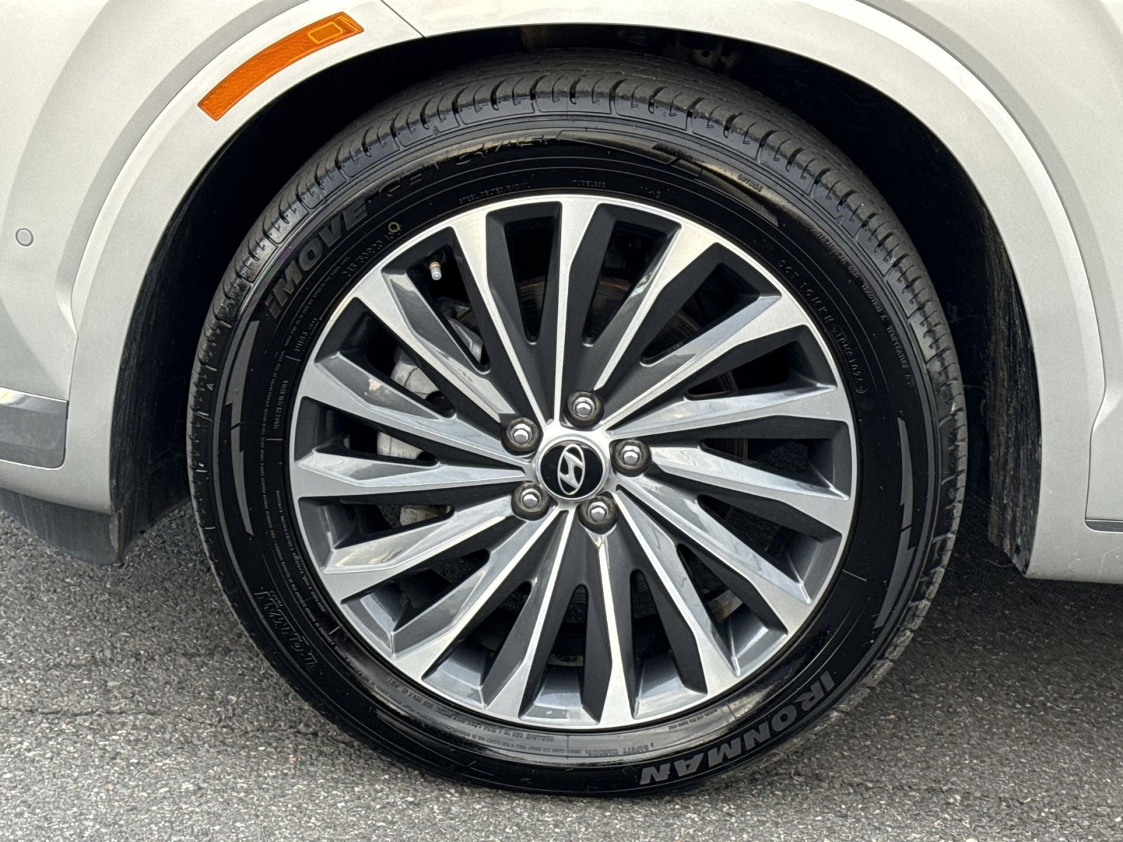 Certified 2024 Hyundai Palisade Calligraphy image 12