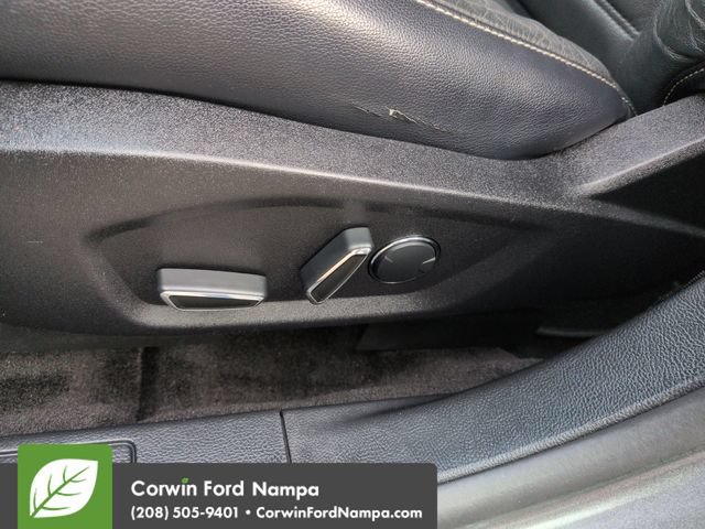 Used 2018 Ford Fusion Energi SE FWD image 12