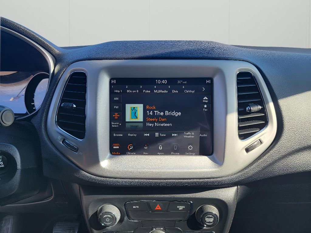 Used 2021 Jeep Compass Latitude image 18