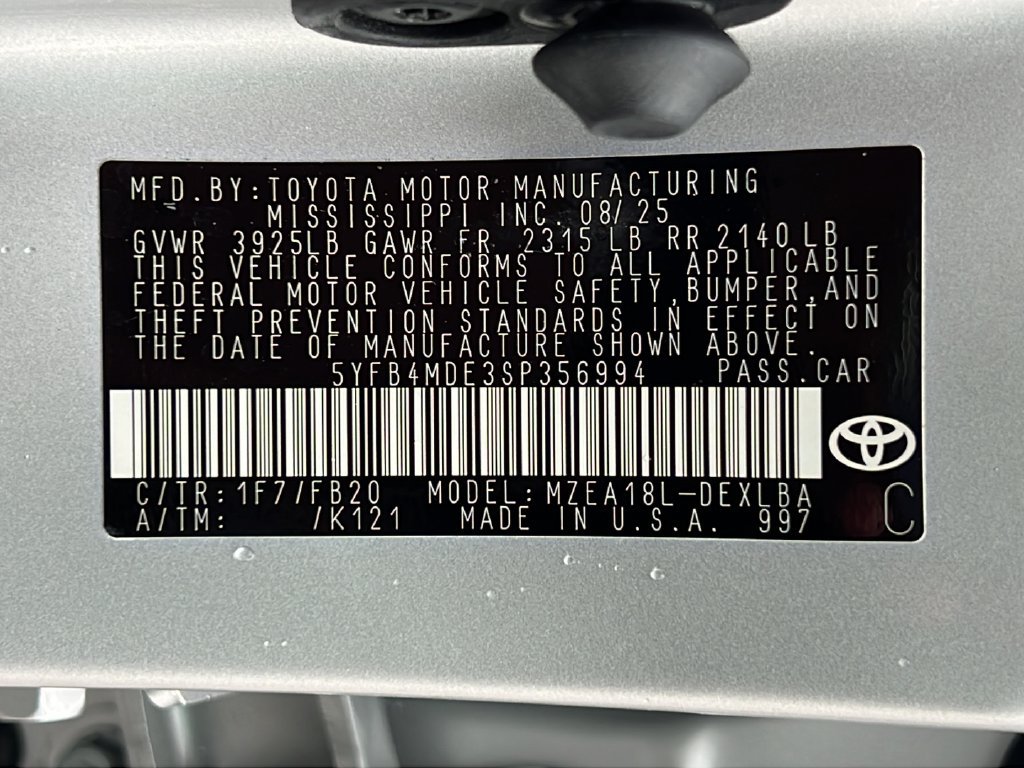 Used 2025 Toyota Corolla LE FWD image 25