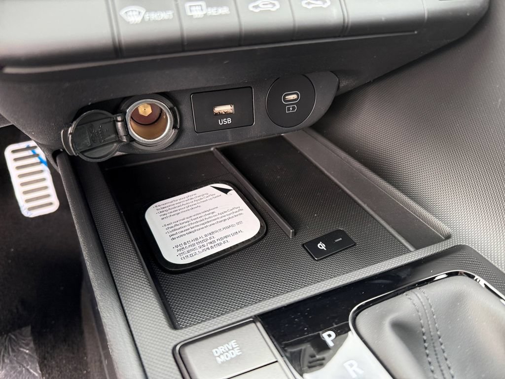 New 2026 Hyundai Elantra Sport FWD image 19