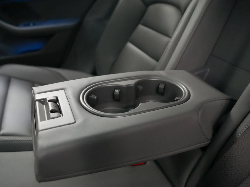 New 2026 Porsche Taycan AWD/4WD image 19