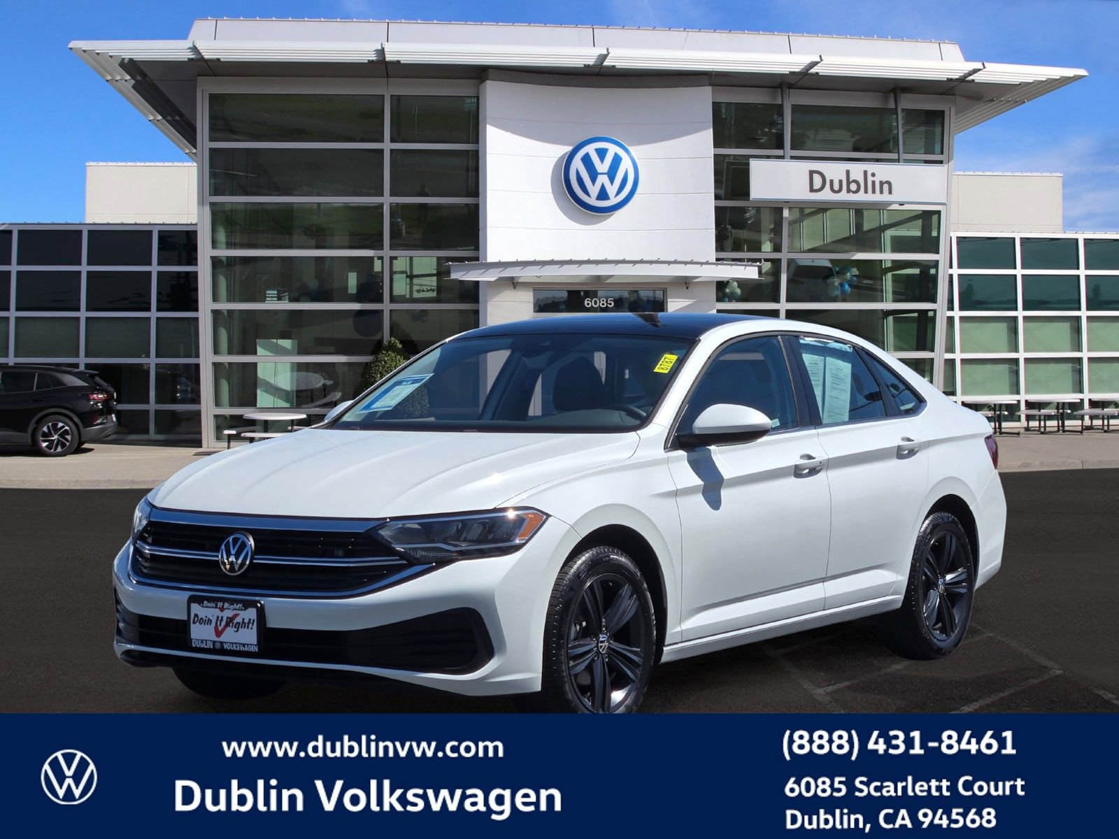 Certified 2024 Volkswagen Jetta SE w/ Panoramic Sunroof Package FWD image 8