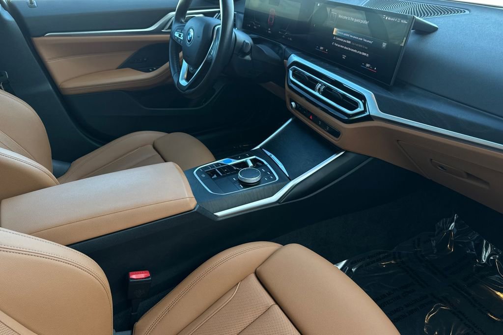 Used 2023 BMW i4 eDrive35 w/ Premium Package image 17